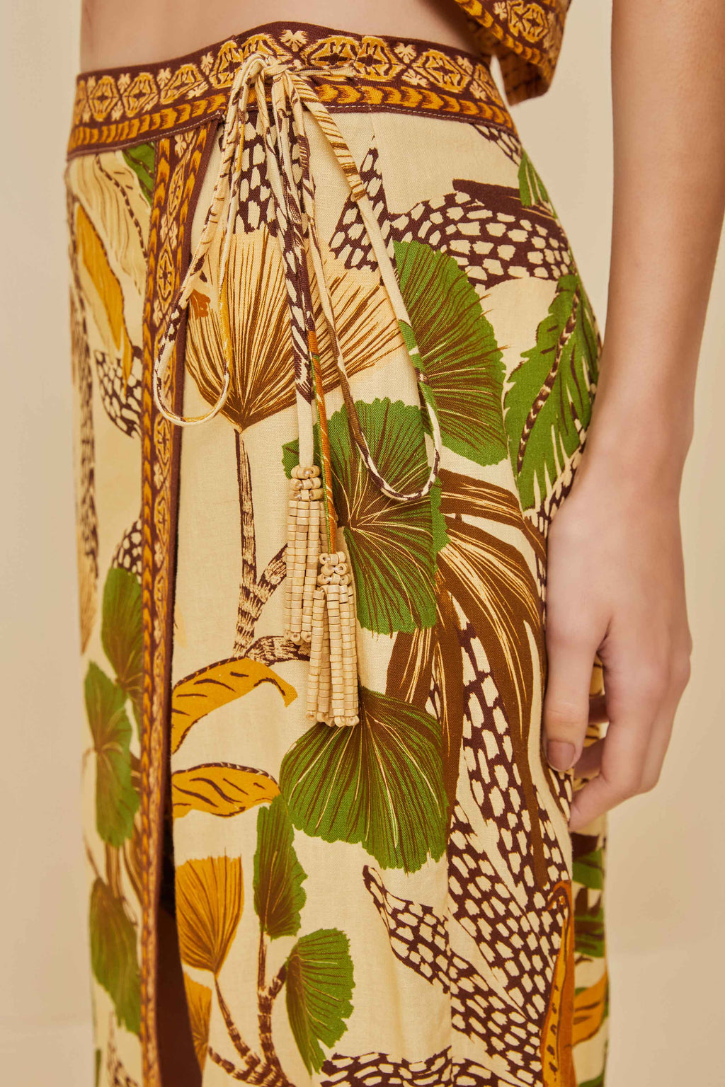 Sand Foliage Sketch Midi Skirt