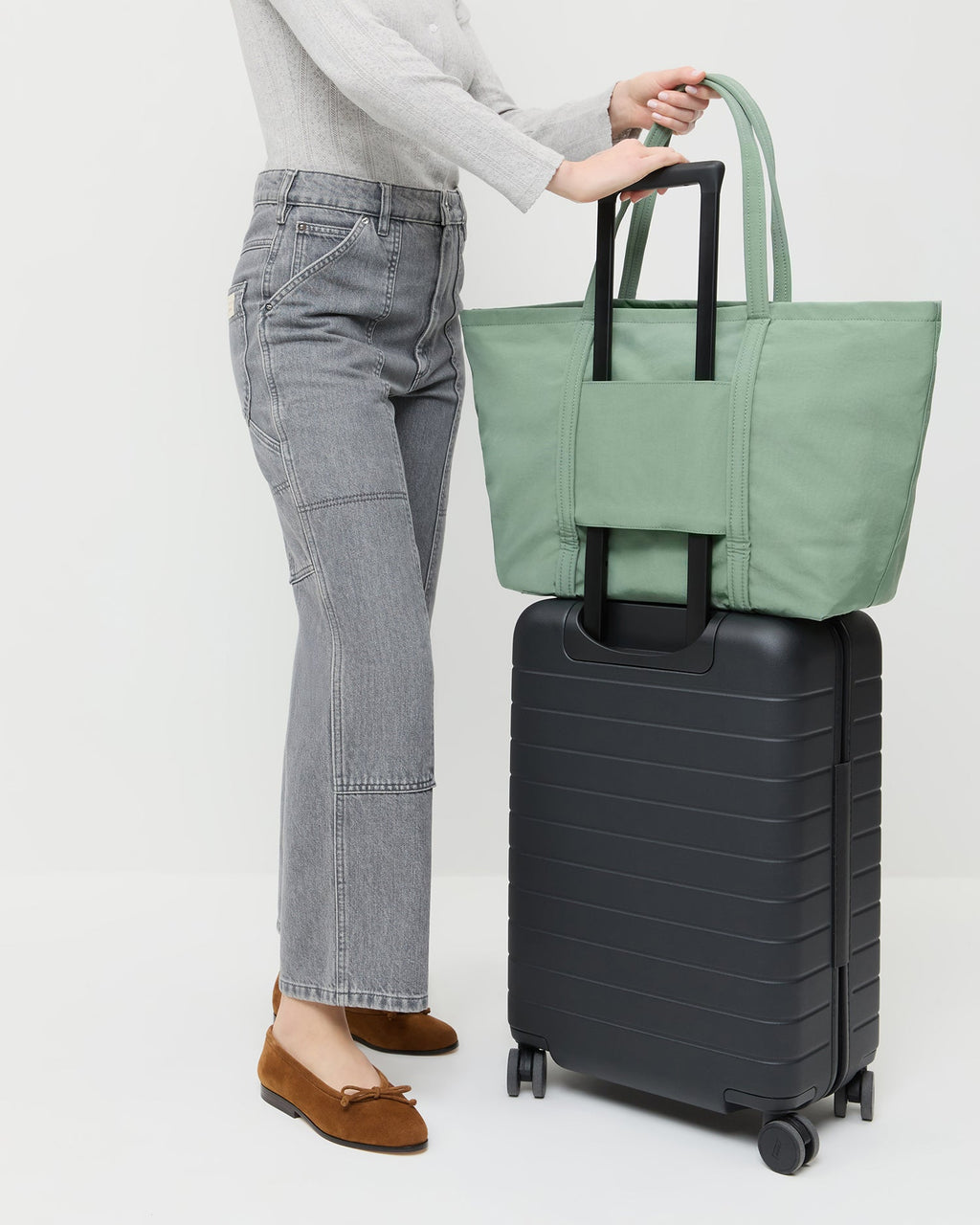 Dina Sage Travel Tote