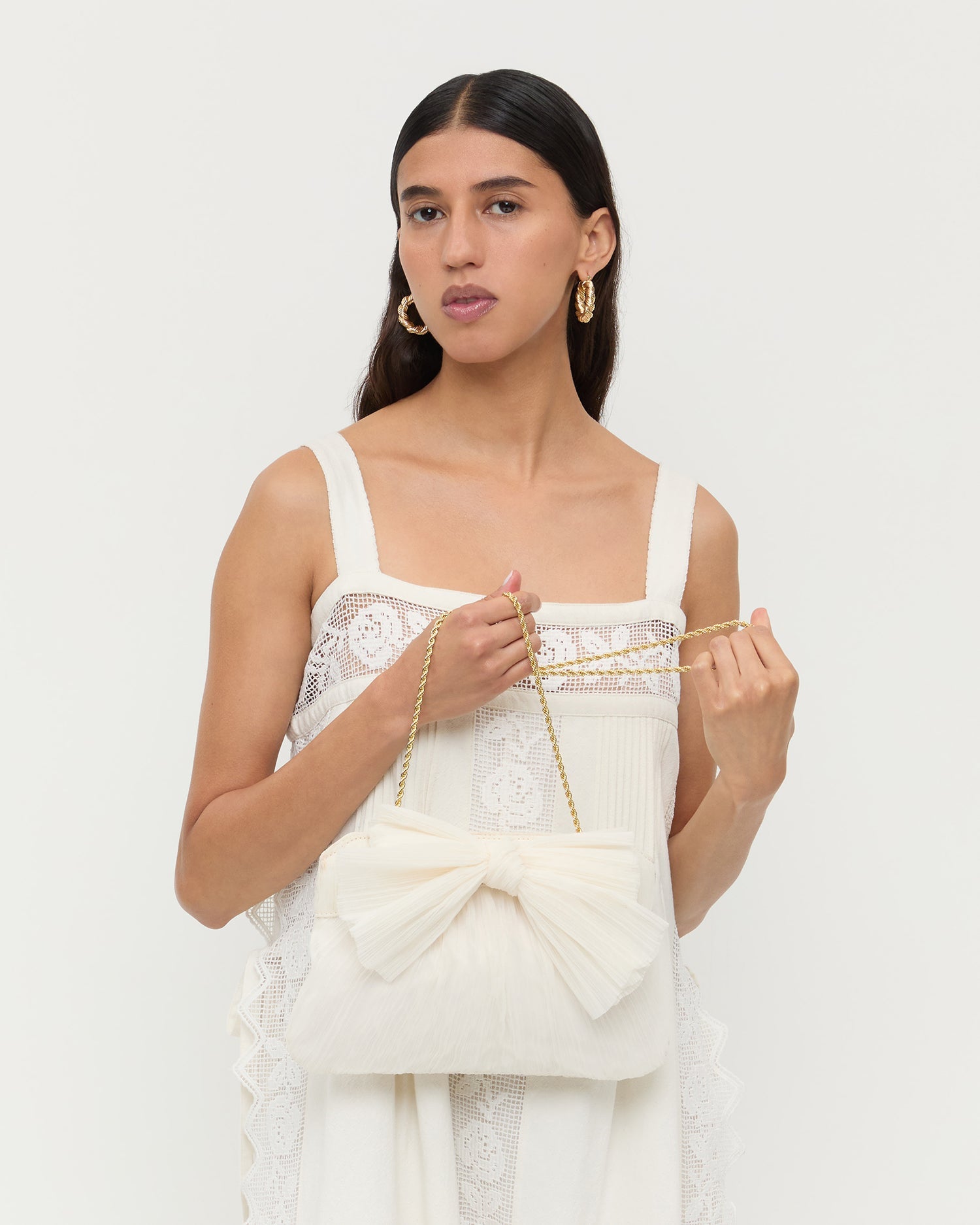Rayne Pearl Bow Clutch